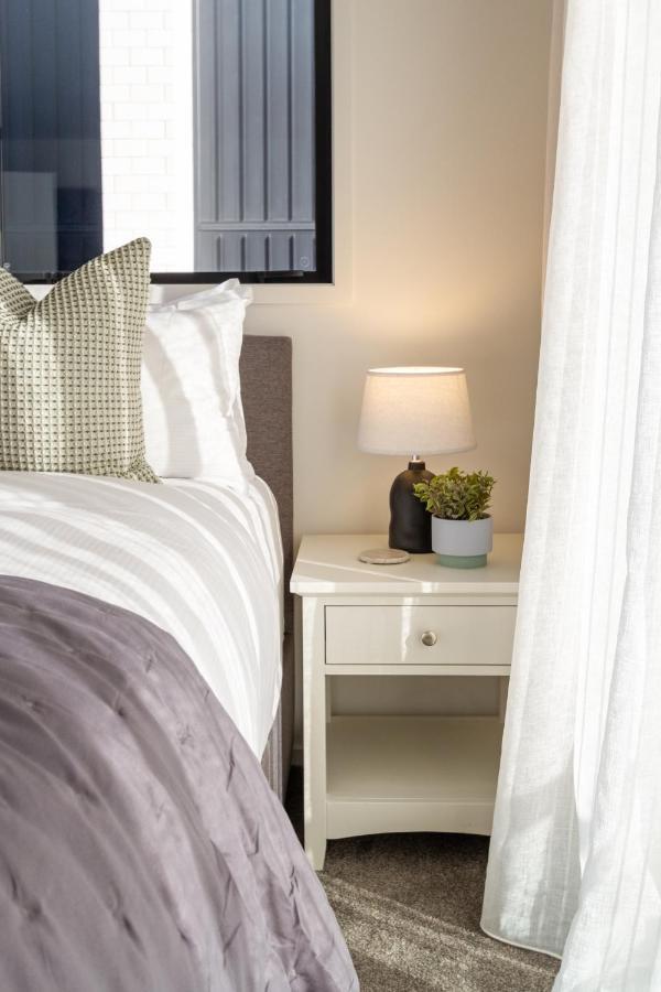 Walk To Riverside Market 4 Bed 4 Bath With Car Park Christchurch Extérieur photo