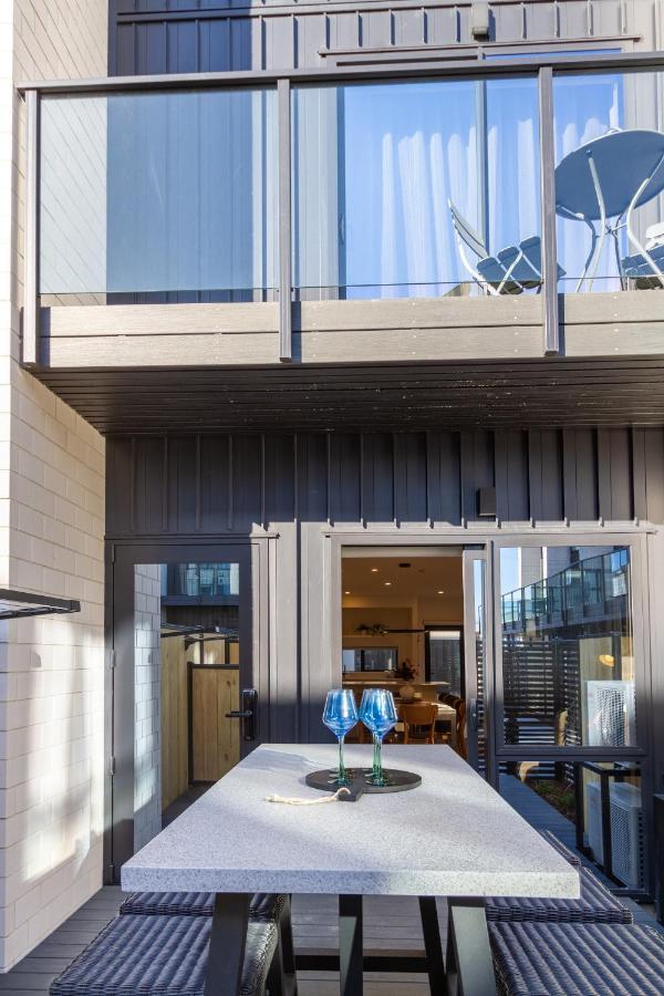 Walk To Riverside Market 4 Bed 4 Bath With Car Park Christchurch Extérieur photo