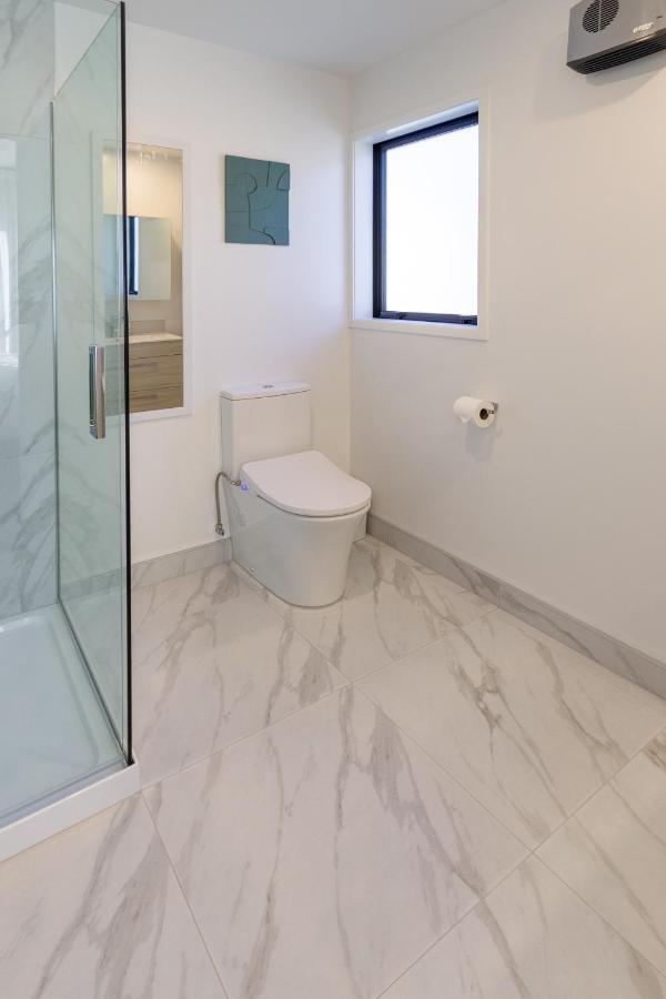 Walk To Riverside Market 4 Bed 4 Bath With Car Park Christchurch Extérieur photo